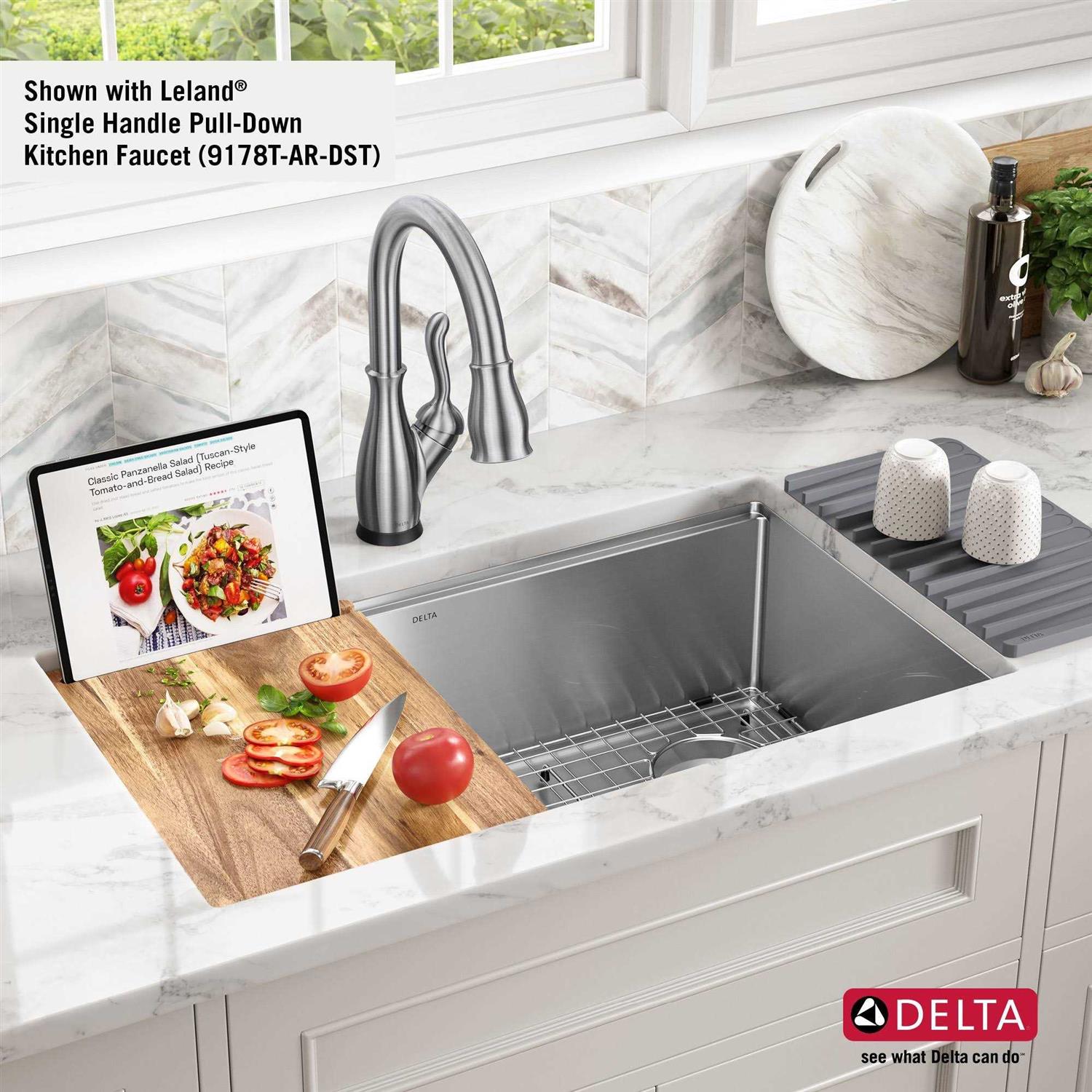 Delta Lorelai 32 Workstation Kitchen Sink Undermount 16 Gauge Stainless Steel Single Bowl with WorkFlow Ledge and Accessories - Image 2