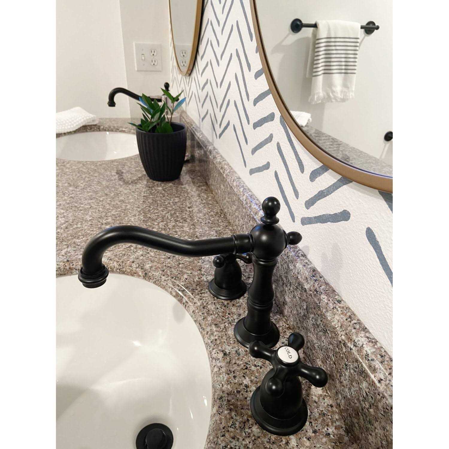 Kingston Brass Heritage Widespread Bathroom Faucet - Image 2