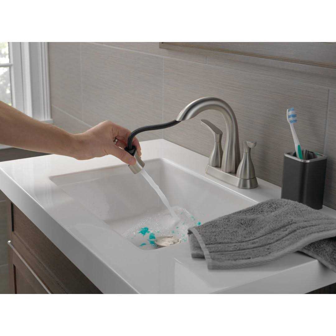 Delta Broadmoor Two-Handle Centerset Pull-Down Bathroom Faucet - Image 3