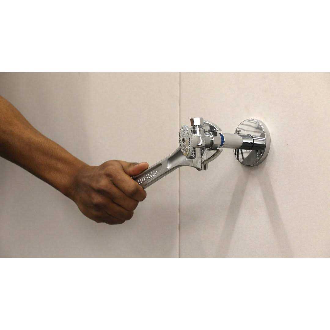 Plumb Pak No Crimp PEX Straight Valve 1/2 in. x 3/8 PP2887EZ - Image 3