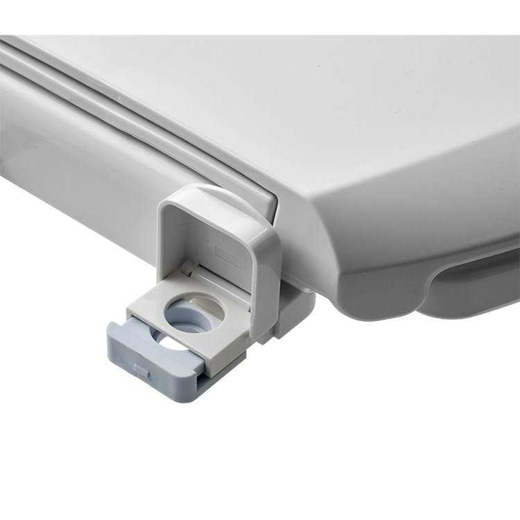 American Standard Cardiff Slow-Close Elongated Toilet Seat 5257A65MT.020 - Image 3