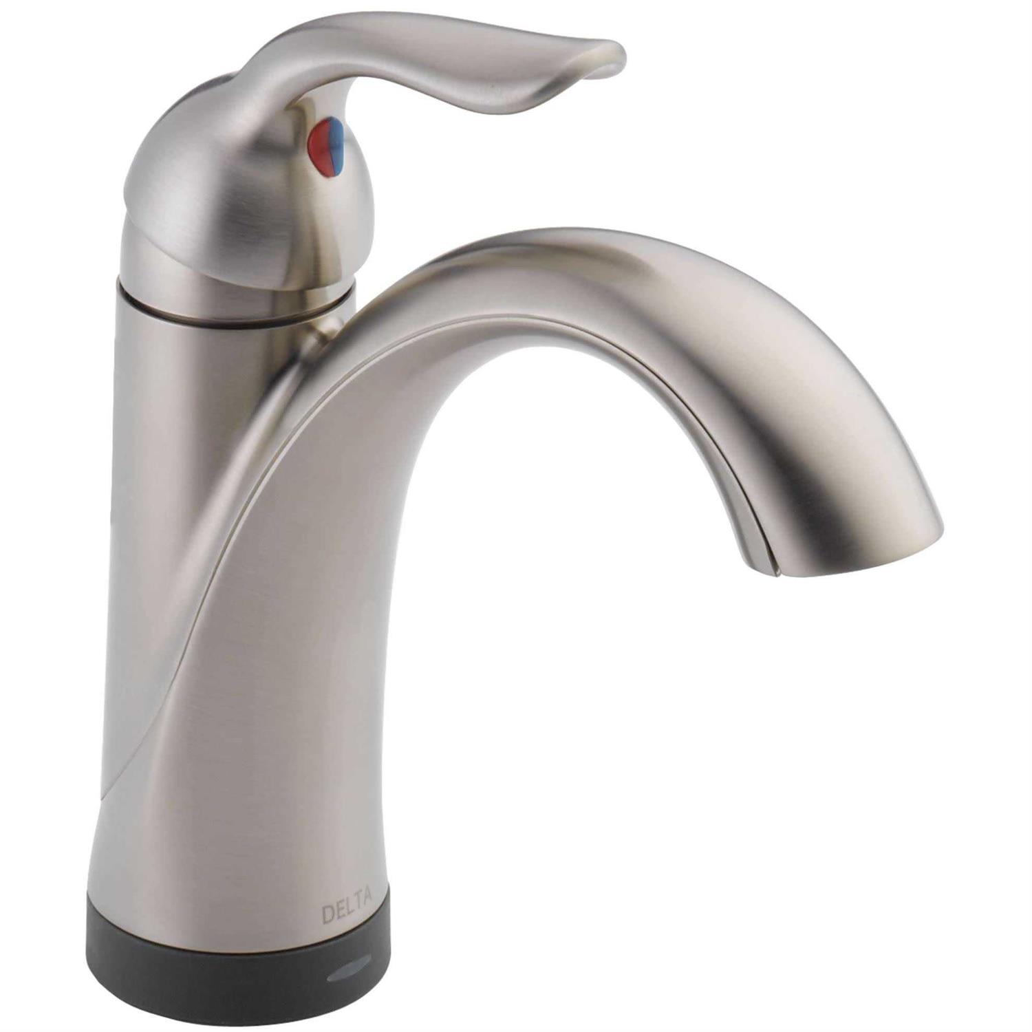 Delta Lahara Single Handle Bathroom Faucet with Touch2O.xt Technology 538